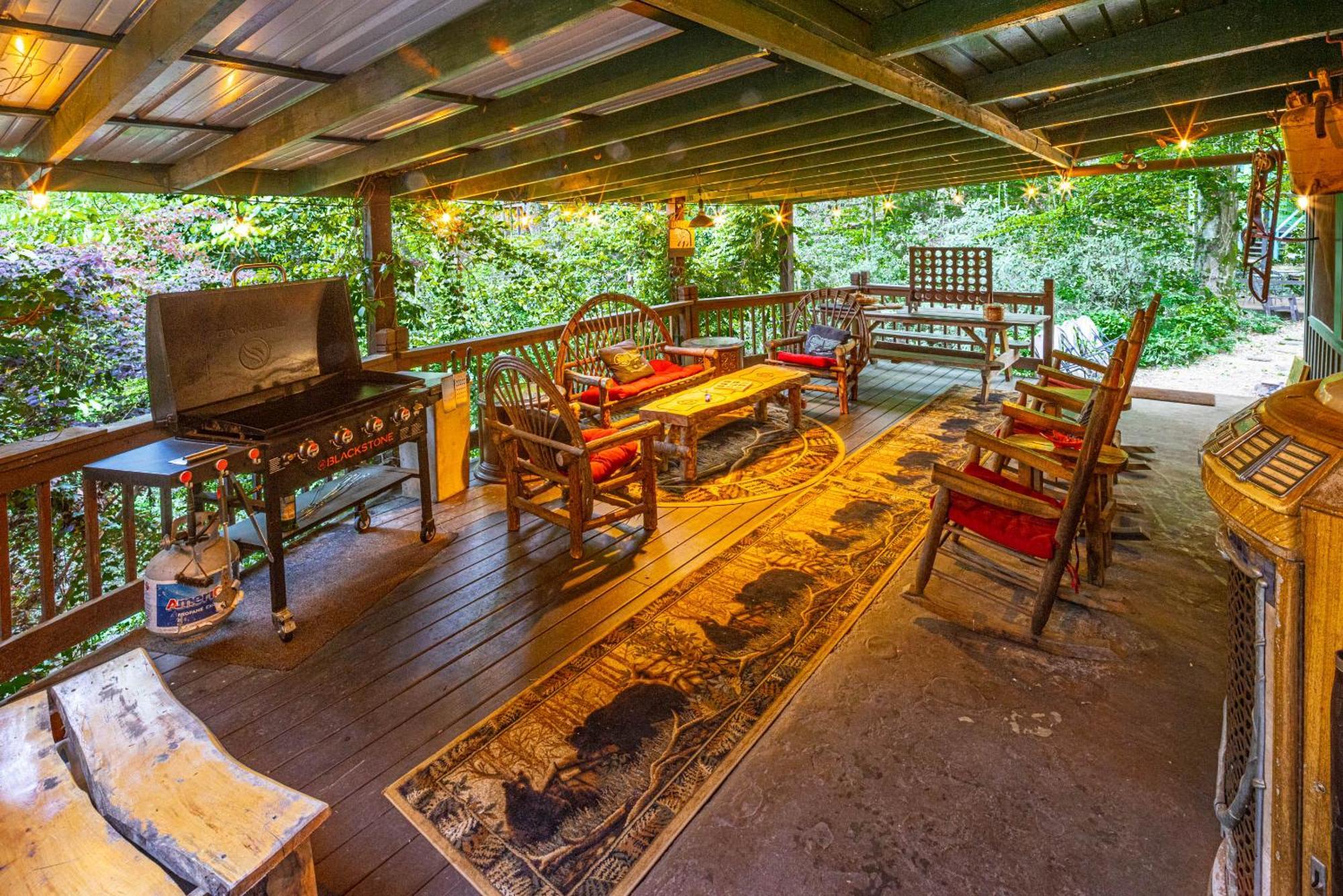 Bear Creek Lodge And Cabins In Helen Ga - Pet Friendly, River On Property, Walking Distance To Downtown Helen Eksteriør bilde